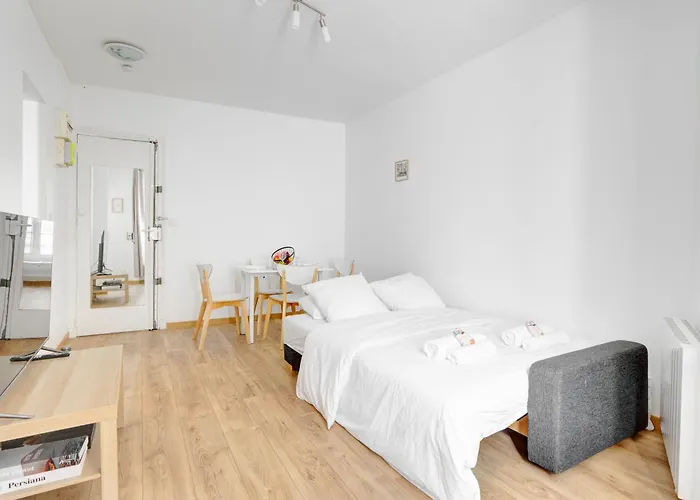 4 Personnes Charmant Appartement Paris 13Eme
